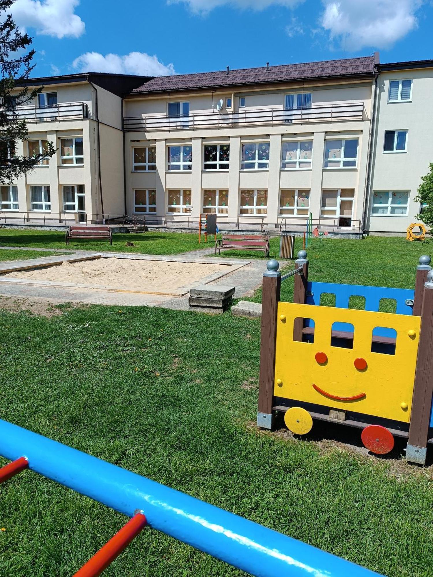 Apartman Family S Vyhladom Na Choc Lucky Exterior photo